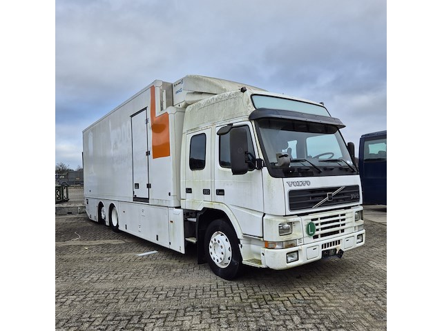 Vrachtwagen, volvo, fm 12, 2001 - afbeelding 1 van  26