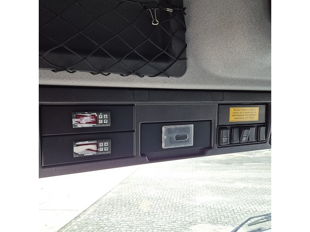 Vrachtwagen, volvo, fm 12, 2001 - afbeelding 18 van  26