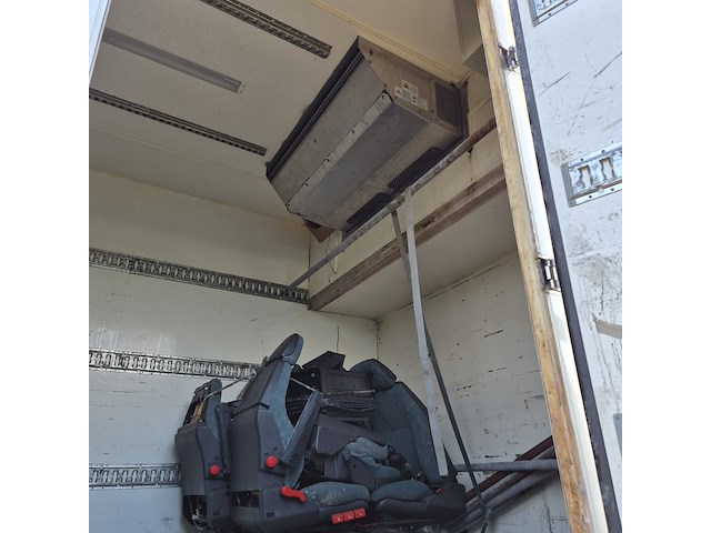 Vrachtwagen, volvo, fm 12, 2001 - afbeelding 2 van  28