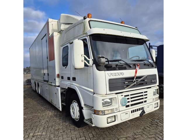 Vrachtwagen, volvo, fm 12, 2001 - afbeelding 1 van  28