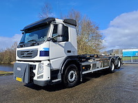 Vrachtwagen, volvo, fm 330 eev 6x2, 2011, met haakarmsysteem, hiab xr21s56s rw-dtla