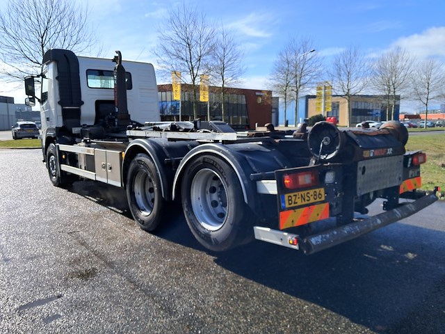 Vrachtwagen, volvo, fm 330 eev 6x2, 2011, met haakarmsysteem, hiab xr21s56s rw-dtla - afbeelding 23 van  58