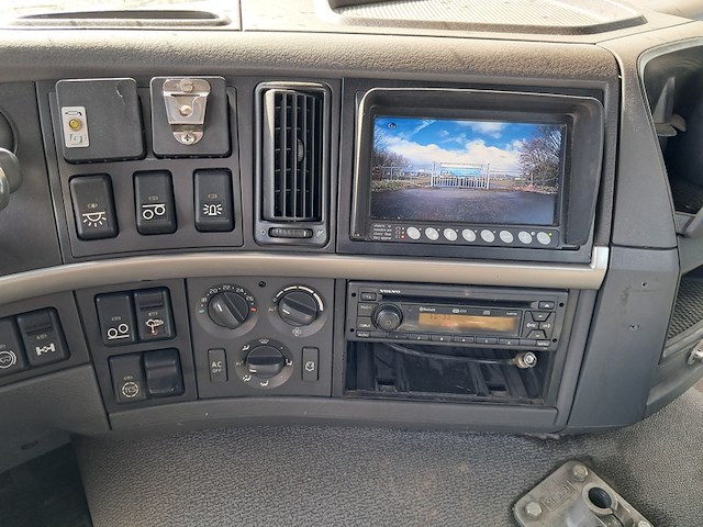 Vrachtwagen, volvo, fm 330 eev 6x2, 2011, met haakarmsysteem, hiab xr21s56s rw-dtla - afbeelding 39 van  58