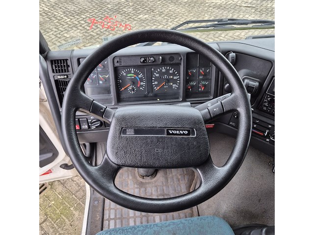 Vrachtwagen, volvo, fm 7, 2001 - afbeelding 4 van  22
