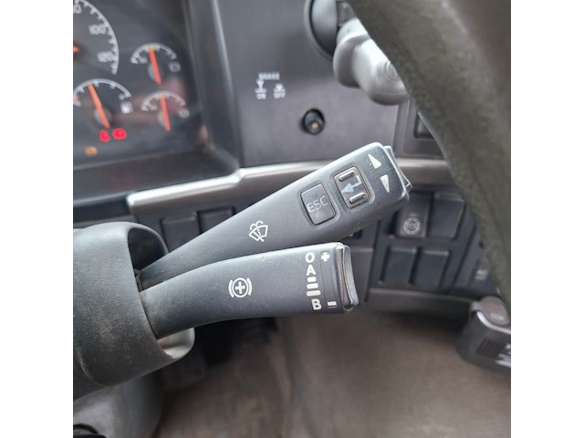 Vrachtwagen, volvo, fm12 6x2r fal8.6 radt-a8, 2002 - afbeelding 15 van  58