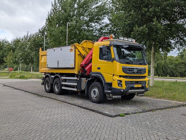 Vrachtwagen, volvo, fmx 410 6x6, 2012, met autolaadkraan, hmf 1420-k2 - afbeelding 1 van  47