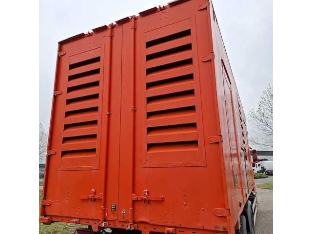 Vrachtwagen voorzien van hogedruk waterstraalmachine, scania, r410, oranje, 2016 - afbeelding 17 van  65