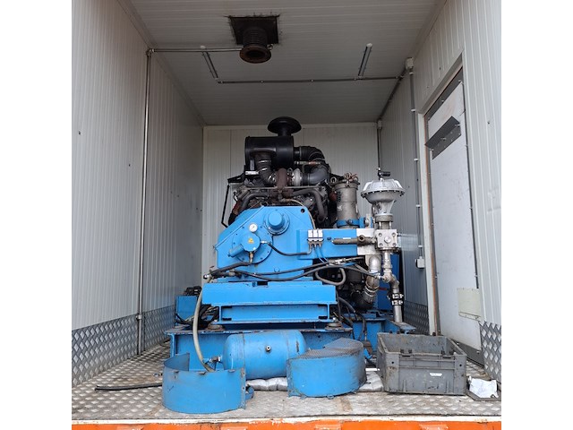 Vrachtwagen voorzien van hogedruk waterstraalmachine, scania, r410, oranje, 2016 - afbeelding 20 van  65