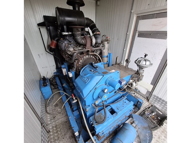 Vrachtwagen voorzien van hogedruk waterstraalmachine, scania, r410, oranje, 2016 - afbeelding 21 van  65