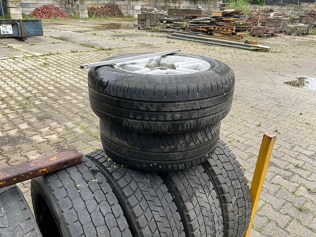 Vrachtwagenband (14x) - afbeelding 8 van  9