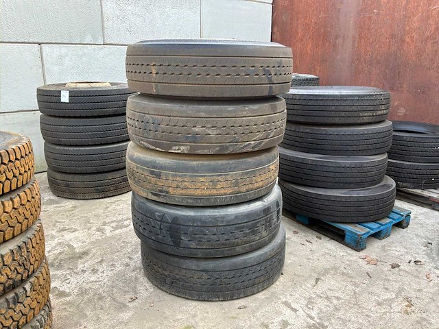 Vrachtwagenband (5x) - afbeelding 1 van  9