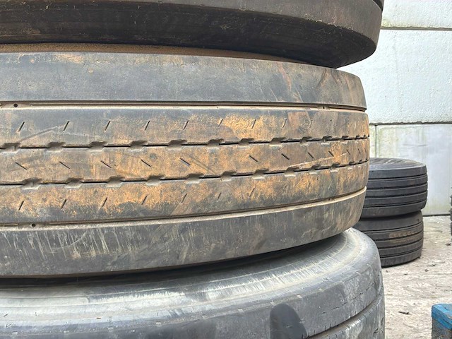 Vrachtwagenband (5x) - afbeelding 7 van  9