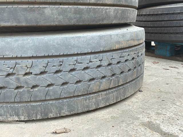 Vrachtwagenband (5x) - afbeelding 9 van  9