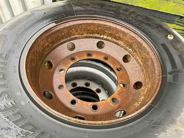 Vrachtwagenband op velg (9x) - afbeelding 7 van  15