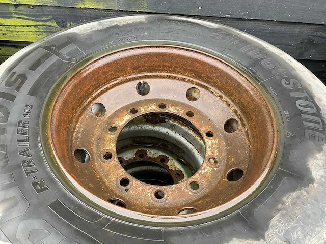 Vrachtwagenband op velg (9x) - afbeelding 6 van  15