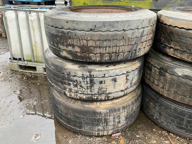 Vrachtwagenband op velg (9x) - afbeelding 8 van  15