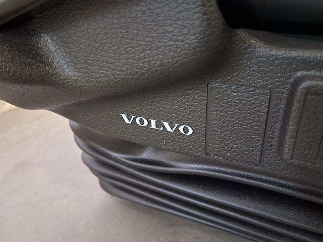 Vrachtwagenstoel, volvo - afbeelding 5 van  9