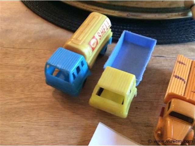 Vrachtwagentjes 4stuks - afbeelding 2 van  3