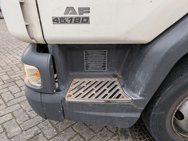 Vrachtwagen/voertuigtransporter daf, ae45cf, bouwjaar 2004 - afbeelding 4 van  44