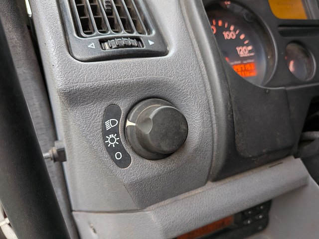 Vrachtwagen/voertuigtransporter daf, ae45cf, bouwjaar 2004 - afbeelding 29 van  44