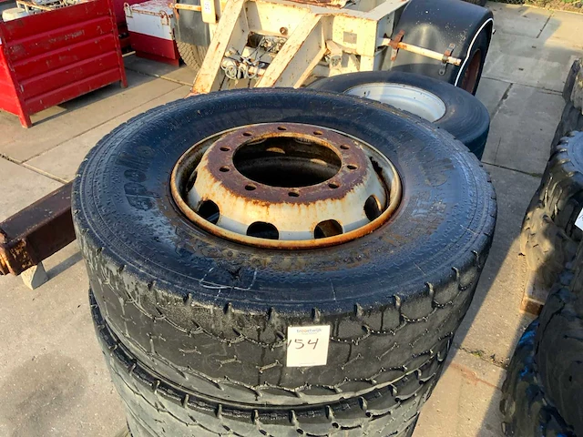 Vrachtwagenwiel 315/80r22.5 (4x) - afbeelding 2 van  6