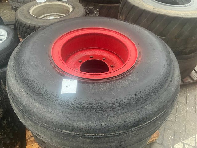 Vredestein band met velg (2x) - afbeelding 7 van  8