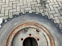 Vredestein band, wiel en velg unimog army 9.00-16 - afbeelding 5 van  5