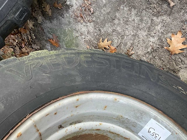 Vredestein flotation + band met velg - afbeelding 5 van  7