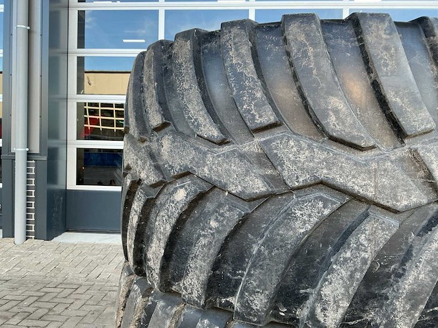 Vredestein flotation trac band met velg (2x) - afbeelding 2 van  5