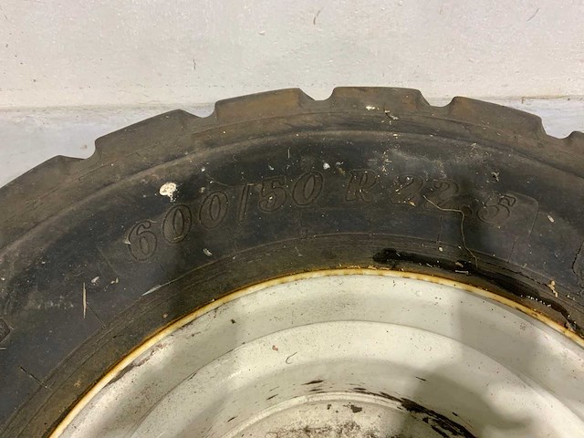 Vredestein radial 600/50r22.5 kipper band - afbeelding 5 van  6