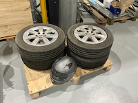 Vredestein sportracs band met velg (4x) - afbeelding 1 van  6