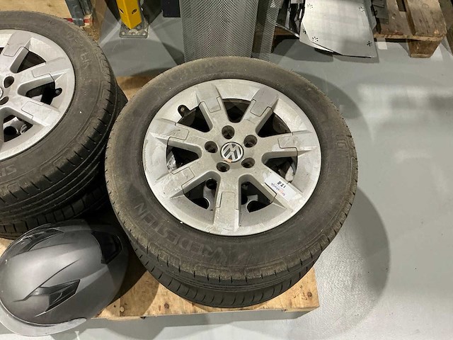 Vredestein sportracs band met velg (4x) - afbeelding 3 van  6