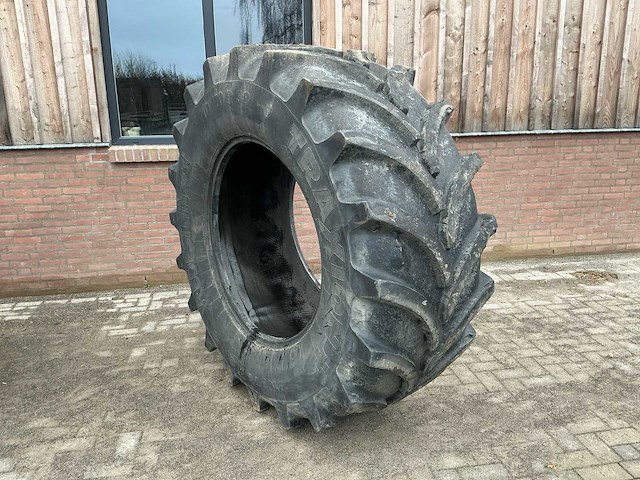 Vredestein traxion+ band, wiel en velg - afbeelding 2 van  7
