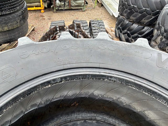 Vredestein traxion banden (2x) - afbeelding 4 van  5