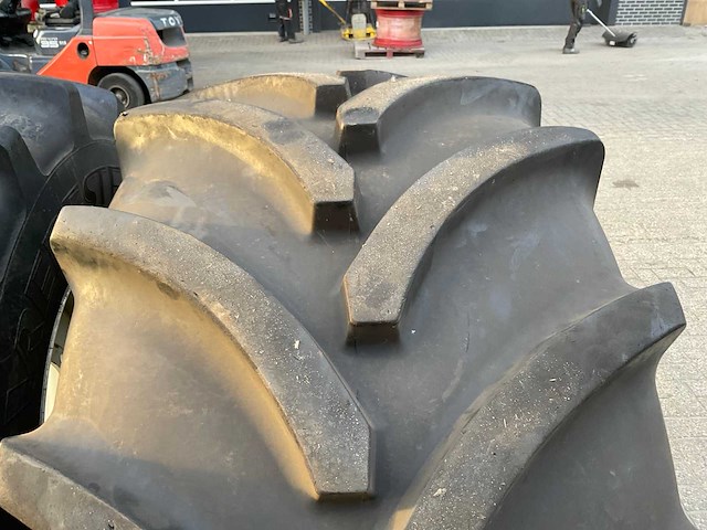 Vredestein traxion xxl band met velg (2x) - afbeelding 2 van  3