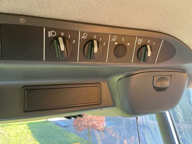 Vredo - 2006 - zbv 25000 zc - zelfrijdende mestverspreider - afbeelding 33 van  41