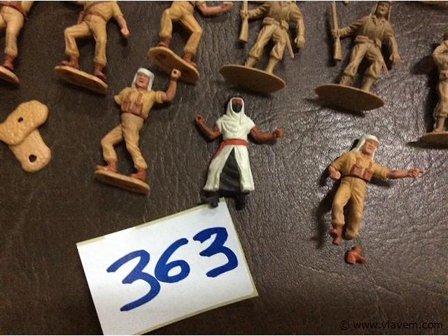 Vreemdelingen legioen. ( oa timpo ) - afbeelding 4 van  5