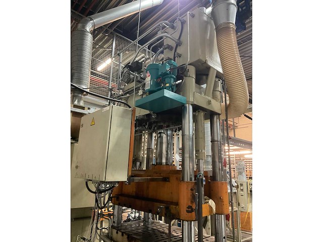 Vremac hydraulische pers - afbeelding 12 van  15