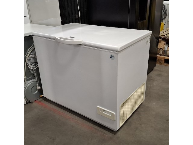 Vrieskist, zanussi, zfc31400wa | a++, wit - afbeelding 1 van  8