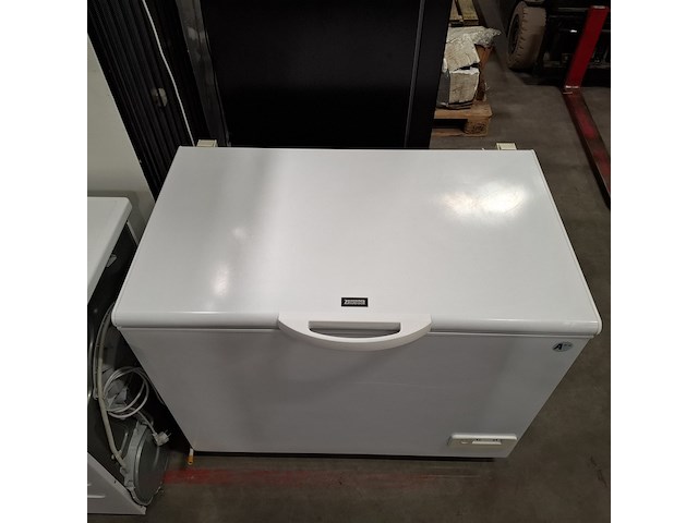 Vrieskist, zanussi, zfc31400wa | a++, wit - afbeelding 3 van  8