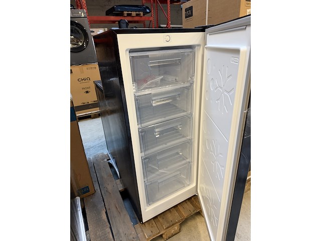 Vriezer 145 liter chiq, fsd160d4e - afbeelding 4 van  5
