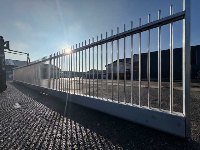 Vrijdragende schuifpoort - afbeelding 1 van  10