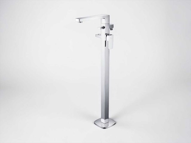 Vrijstaande badkraan met een vierkant design chroom - afbeelding 1 van  2