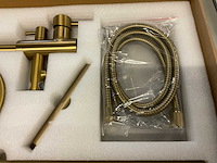 Vrijstaande badkraan met handdouche - afbeelding 3 van  5