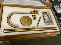 Vrijstaande badkraan met handdouche - afbeelding 1 van  3