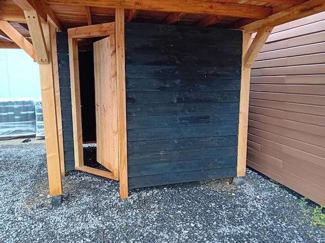 Vrijstaande hoekoverkapping met berging 600x600x257cm - afbeelding 2 van  14