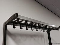 Vrijstaande kapstok met hoedenplank - afbeelding 2 van  3