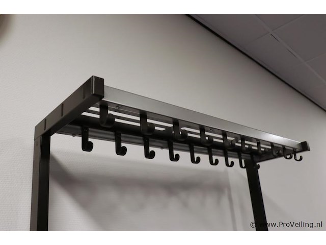 Vrijstaande kapstok met hoedenplank - afbeelding 2 van  3