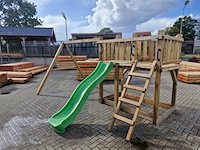 Vrijstaande speeltoren met schommel en glijbaan 410x300x200 cm - afbeelding 6 van  10
