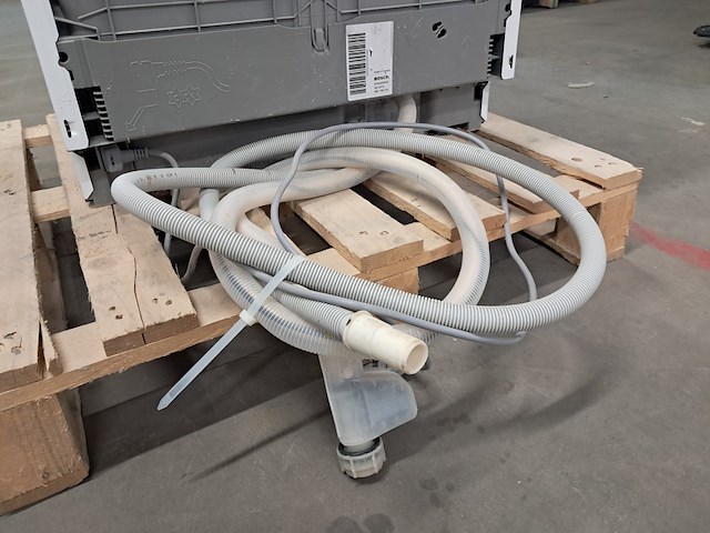 Vrijstaande vaatwasser, bosch, sl6p1b, serie 2, silence - afbeelding 4 van  9